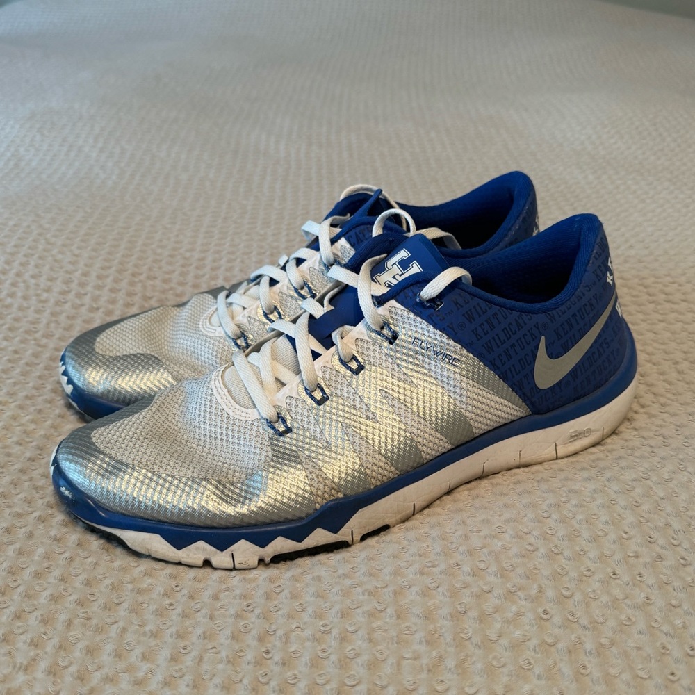 Nike Kentucky Free Trainer 5.0 - Size 12
